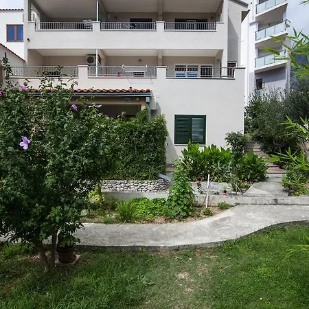 Meri Apartman Makarska