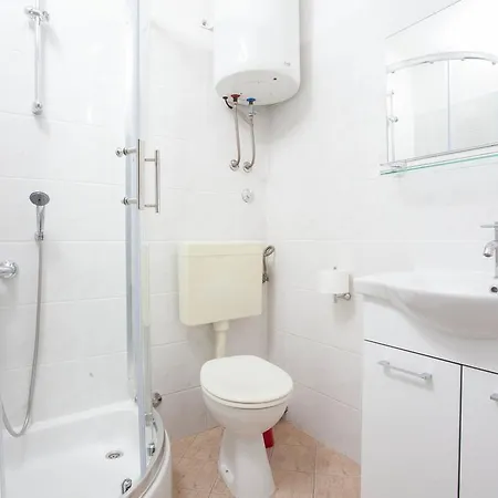 Meri Apartman