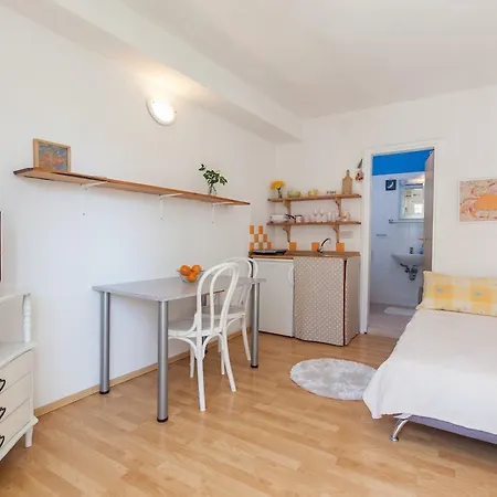 Apartman Meri *